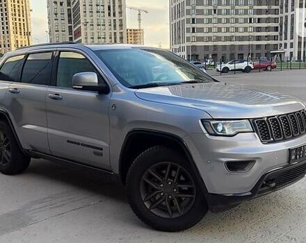 Сірий Джип Grand Cherokee, об'ємом двигуна 3.6 л та пробігом 150 тис. км за 25000 $, фото 13 на Automoto.ua