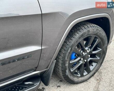 Серый Джип Гранд Чероки, объемом двигателя 3.61 л и пробегом 143 тыс. км за 22500 $, фото 12 на Automoto.ua