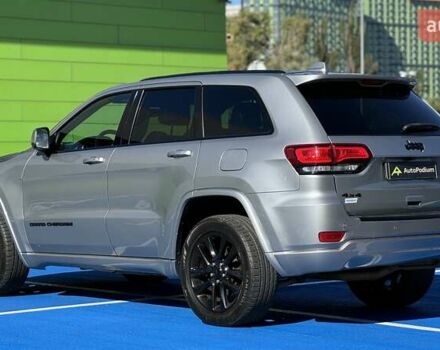 Серый Джип Гранд Чероки, объемом двигателя 3.6 л и пробегом 168 тыс. км за 22500 $, фото 5 на Automoto.ua