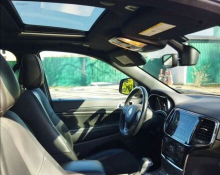 Серый Джип Гранд Чероки, объемом двигателя 3.6 л и пробегом 170 тыс. км за 17999 $, фото 2 на Automoto.ua