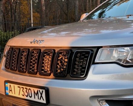 Серый Джип Гранд Чероки, объемом двигателя 3.6 л и пробегом 99 тыс. км за 16000 $, фото 3 на Automoto.ua