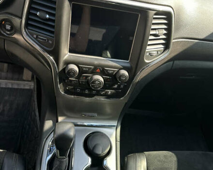 Серый Джип Гранд Чероки, объемом двигателя 3.6 л и пробегом 123 тыс. км за 21700 $, фото 10 на Automoto.ua