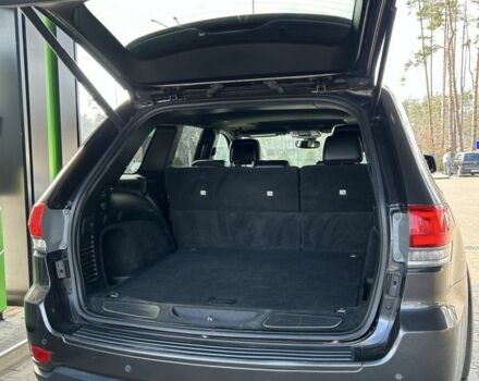 Сірий Джип Grand Cherokee, об'ємом двигуна 3.6 л та пробігом 110 тис. км за 22800 $, фото 3 на Automoto.ua