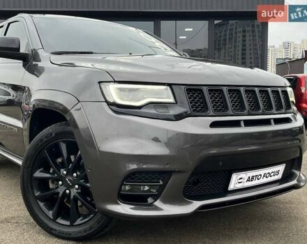 Серый Джип Гранд Чероки, объемом двигателя 3.6 л и пробегом 133 тыс. км за 25990 $, фото 1 на Automoto.ua