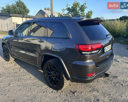 Серый Джип Гранд Чероки, объемом двигателя 3.6 л и пробегом 150 тыс. км за 23500 $, фото 31 на Automoto.ua