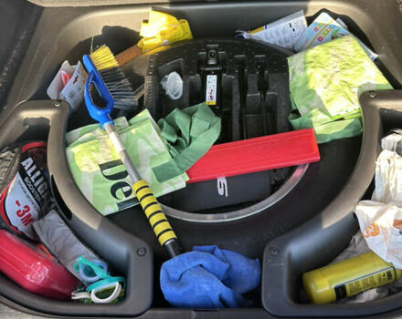 Серый Джип Гранд Чероки, объемом двигателя 3.6 л и пробегом 150 тыс. км за 23500 $, фото 27 на Automoto.ua