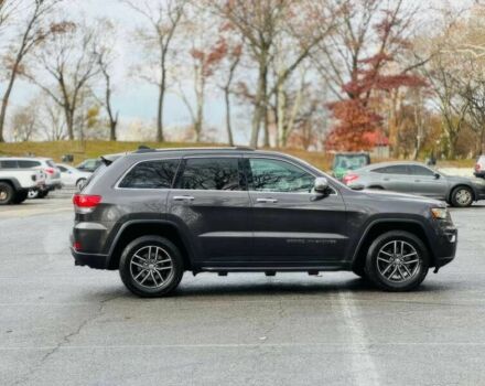 Сірий Джип Grand Cherokee, об'ємом двигуна 3.6 л та пробігом 51 тис. км за 15700 $, фото 3 на Automoto.ua