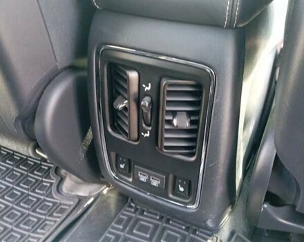 Серый Джип Гранд Чероки, объемом двигателя 3 л и пробегом 97 тыс. км за 32000 $, фото 15 на Automoto.ua