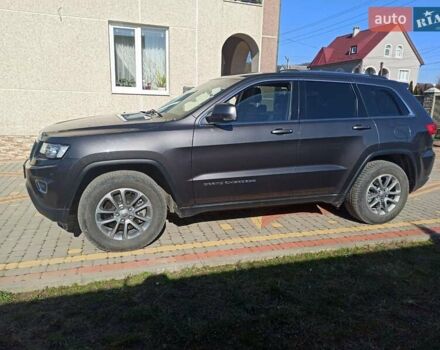 Джип Гранд Чероки 2017 в Тячеве на Automoto.ua Серый Джип Гранд Чероки, объемом двигателя 3 л и пробегом 91 тыс. км за 33000 $, фото 3 на Automoto.ua