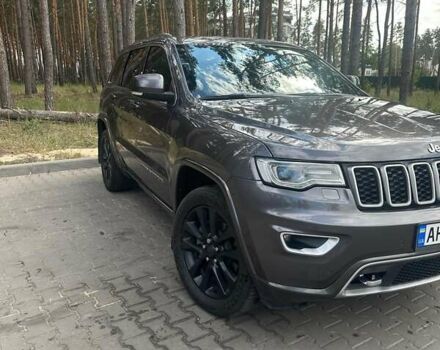 Сірий Джип Grand Cherokee, об'ємом двигуна 2.99 л та пробігом 305 тис. км за 24500 $, фото 2 на Automoto.ua