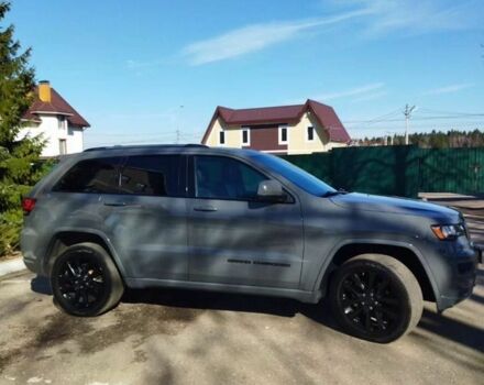 Серый Джип Гранд Чероки, объемом двигателя 3.6 л и пробегом 170 тыс. км за 17999 $, фото 1 на Automoto.ua