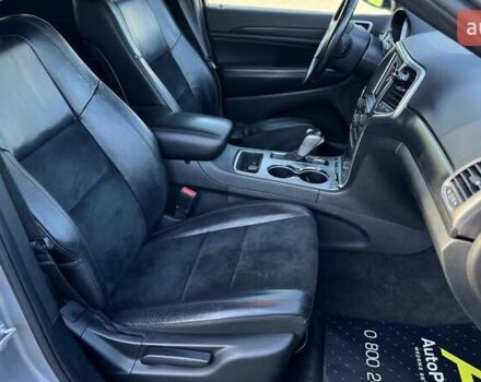 Серый Джип Гранд Чероки, объемом двигателя 3.6 л и пробегом 168 тыс. км за 22500 $, фото 19 на Automoto.ua