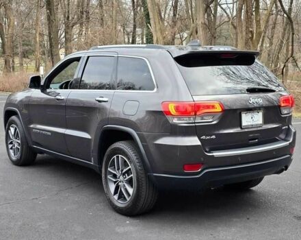 Сірий Джип Grand Cherokee, об'ємом двигуна 0.36 л та пробігом 76 тис. км за 8900 $, фото 4 на Automoto.ua