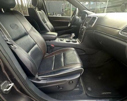 Сірий Джип Grand Cherokee, об'ємом двигуна 2.99 л та пробігом 305 тис. км за 24500 $, фото 6 на Automoto.ua