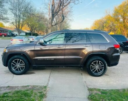 Сірий Джип Grand Cherokee, об'ємом двигуна 0.36 л та пробігом 100 тис. км за 6700 $, фото 3 на Automoto.ua