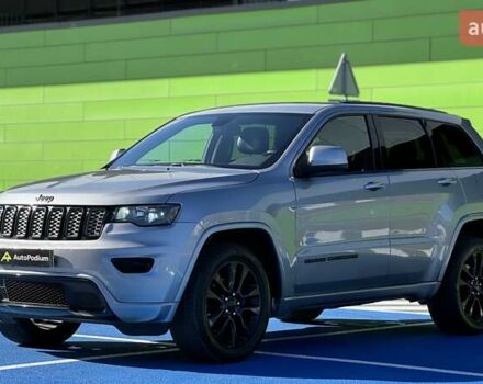 Серый Джип Гранд Чероки, объемом двигателя 3.6 л и пробегом 168 тыс. км за 22500 $, фото 3 на Automoto.ua