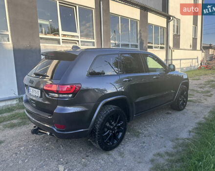 Серый Джип Гранд Чероки, объемом двигателя 3.6 л и пробегом 150 тыс. км за 23500 $, фото 5 на Automoto.ua