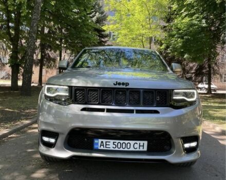 Сірий Джип Grand Cherokee, об'ємом двигуна 0.36 л та пробігом 92 тис. км за 32000 $, фото 1 на Automoto.ua