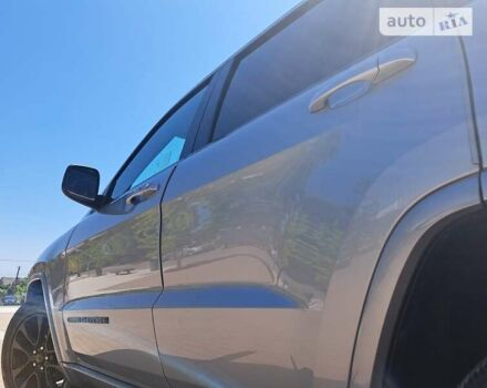 Сірий Джип Grand Cherokee, об'ємом двигуна 3.6 л та пробігом 110 тис. км за 32000 $, фото 9 на Automoto.ua
