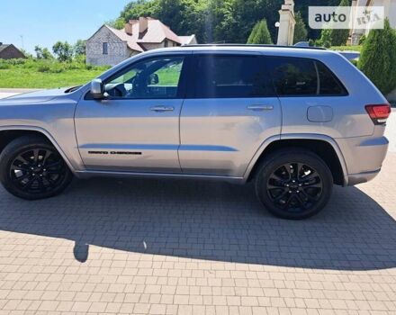 Сірий Джип Grand Cherokee, об'ємом двигуна 3.6 л та пробігом 110 тис. км за 32000 $, фото 37 на Automoto.ua