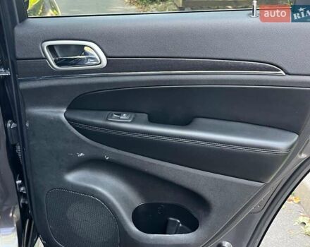 Сірий Джип Grand Cherokee, об'ємом двигуна 3.6 л та пробігом 140 тис. км за 21980 $, фото 25 на Automoto.ua