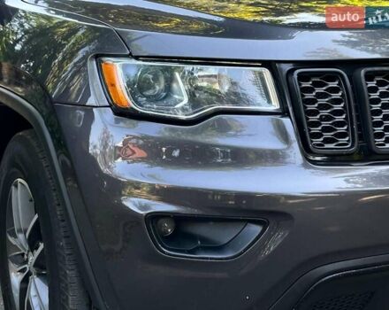 Сірий Джип Grand Cherokee, об'ємом двигуна 3.6 л та пробігом 140 тис. км за 21980 $, фото 1 на Automoto.ua