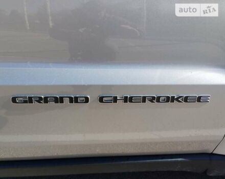 Сірий Джип Grand Cherokee, об'ємом двигуна 3.6 л та пробігом 99 тис. км за 22100 $, фото 23 на Automoto.ua
