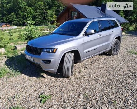 Сірий Джип Grand Cherokee, об'ємом двигуна 3.6 л та пробігом 110 тис. км за 32000 $, фото 2 на Automoto.ua