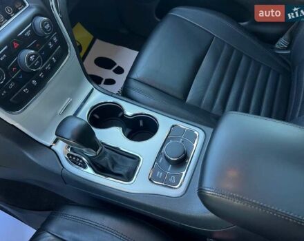 Серый Джип Гранд Чероки, объемом двигателя 3.6 л и пробегом 120 тыс. км за 26900 $, фото 16 на Automoto.ua