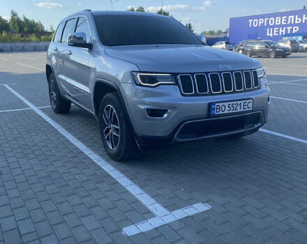 Джип Гранд Чероки 2018 в Тернополе на Automoto.ua Серый Джип Гранд Чероки, объемом двигателя 3.6 л и пробегом 130 тыс. км за 26900 $, фото 5 на Automoto.ua