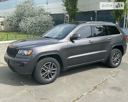 Сірий Джип Grand Cherokee, об'ємом двигуна 3.6 л та пробігом 100 тис. км за 24444 $, фото 2 на Automoto.ua