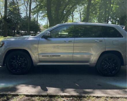 Сірий Джип Grand Cherokee, об'ємом двигуна 0.36 л та пробігом 92 тис. км за 32000 $, фото 2 на Automoto.ua