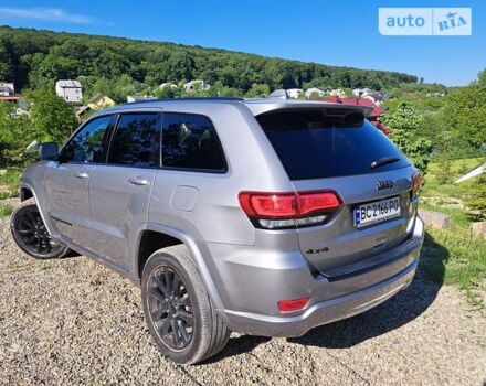 Сірий Джип Grand Cherokee, об'ємом двигуна 3.6 л та пробігом 110 тис. км за 32000 $, фото 4 на Automoto.ua