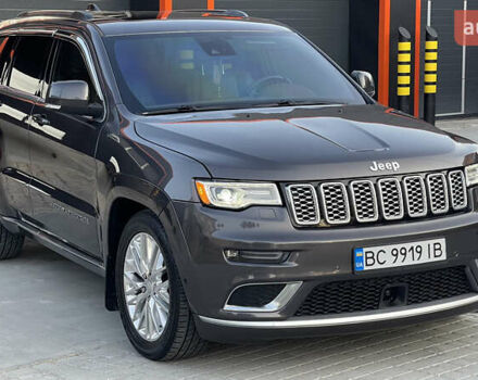 Серый Джип Гранд Чероки, объемом двигателя 3.6 л и пробегом 120 тыс. км за 29000 $, фото 1 на Automoto.ua