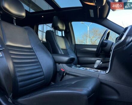 Серый Джип Гранд Чероки, объемом двигателя 3.6 л и пробегом 120 тыс. км за 26900 $, фото 9 на Automoto.ua