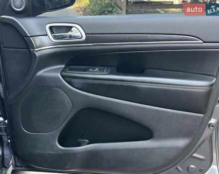 Сірий Джип Grand Cherokee, об'ємом двигуна 3.6 л та пробігом 140 тис. км за 21980 $, фото 17 на Automoto.ua