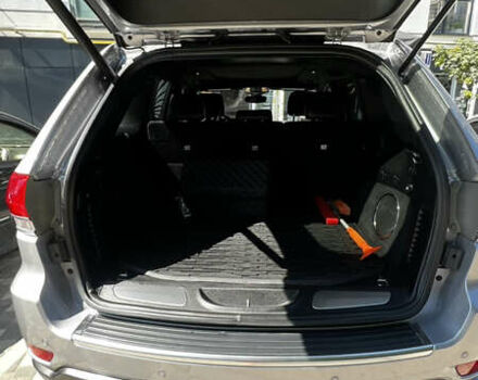 Серый Джип Гранд Чероки, объемом двигателя 3.6 л и пробегом 116 тыс. км за 28500 $, фото 13 на Automoto.ua