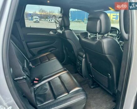 Сірий Джип Grand Cherokee, об'ємом двигуна 3.6 л та пробігом 146 тис. км за 25000 $, фото 11 на Automoto.ua