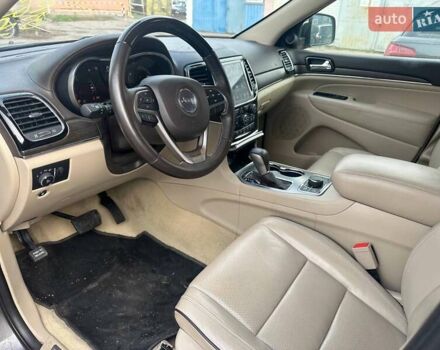 Сірий Джип Grand Cherokee, об'ємом двигуна 3.6 л та пробігом 120 тис. км за 19000 $, фото 10 на Automoto.ua
