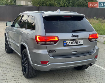 Серый Джип Гранд Чероки, объемом двигателя 3.6 л и пробегом 78 тыс. км за 25000 $, фото 9 на Automoto.ua