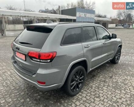 Сірий Джип Grand Cherokee, об'ємом двигуна 3.6 л та пробігом 103 тис. км за 22800 $, фото 3 на Automoto.ua