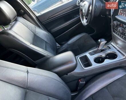 Серый Джип Гранд Чероки, объемом двигателя 3.6 л и пробегом 137 тыс. км за 20300 $, фото 63 на Automoto.ua