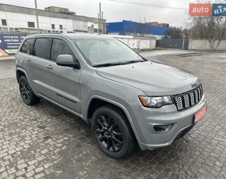Сірий Джип Grand Cherokee, об'ємом двигуна 3.6 л та пробігом 103 тис. км за 22800 $, фото 1 на Automoto.ua