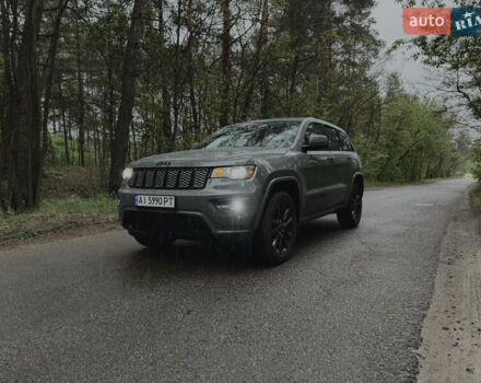 Серый Джип Гранд Чероки, объемом двигателя 3.6 л и пробегом 71 тыс. км за 25500 $, фото 1 на Automoto.ua