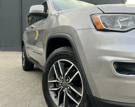 Сірий Джип Grand Cherokee, об'ємом двигуна 3.6 л та пробігом 133 тис. км за 21000 $, фото 14 на Automoto.ua