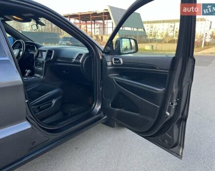 Серый Джип Гранд Чероки, объемом двигателя 3.6 л и пробегом 137 тыс. км за 20300 $, фото 59 на Automoto.ua