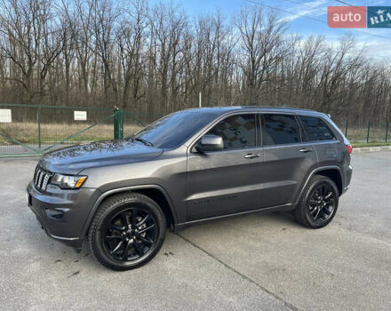 Сірий Джип Grand Cherokee, об'ємом двигуна 3.6 л та пробігом 113 тис. км за 26999 $, фото 14 на Automoto.ua