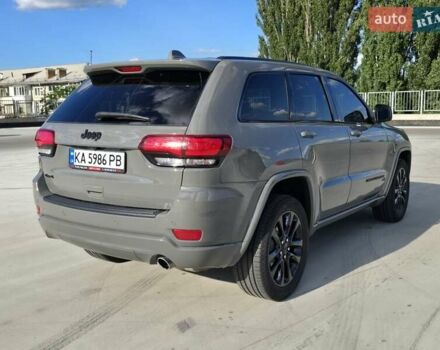 Сірий Джип Grand Cherokee, об'ємом двигуна 3.6 л та пробігом 100 тис. км за 27200 $, фото 6 на Automoto.ua