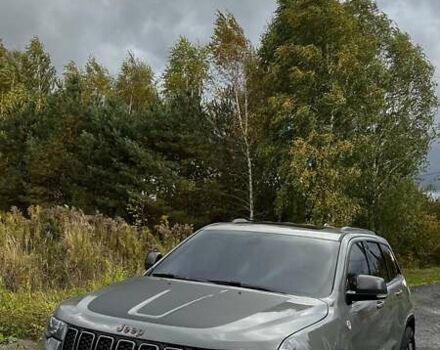 Джип Гранд Чероки 2020 в Луцке на Automoto.ua Серый Джип Гранд Чероки, объемом двигателя 3.6 л и пробегом 115 тыс. км за 27500 $, фото 30 на Automoto.ua