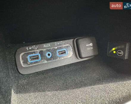 Джип Гранд Чероки 2020 в Киеве на Automoto.ua Серый Джип Гранд Чероки, объемом двигателя 3.6 л и пробегом 48 тыс. км за 28600 $, фото 67 на Automoto.ua